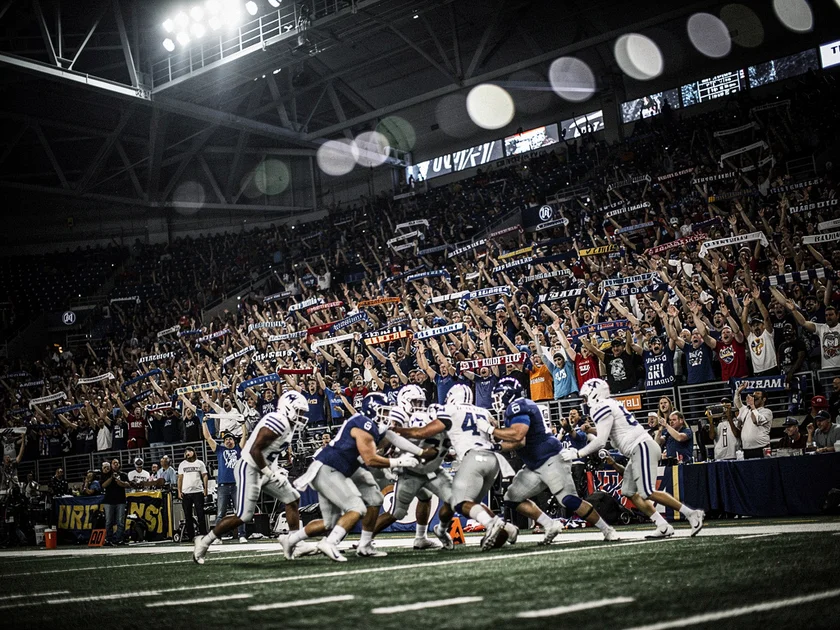 Boxing Weigh-In Results: Fundora Stops Thurman in Round 6